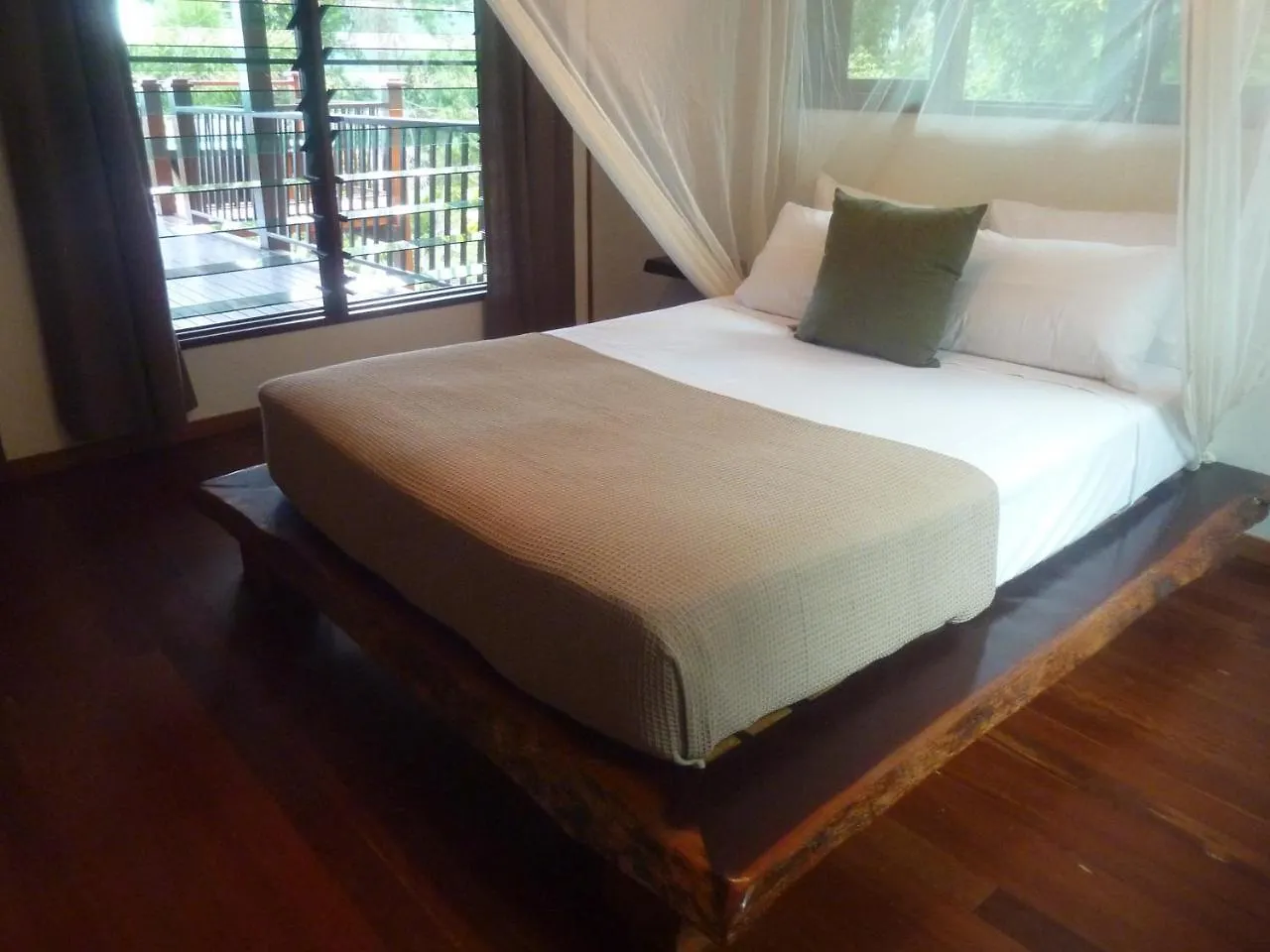 Daintree Holiday Homes - Yurara Cow Bay